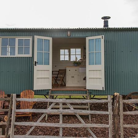 Romney Marsh Huts By Bloom Stays Ashford  Kültér fotó