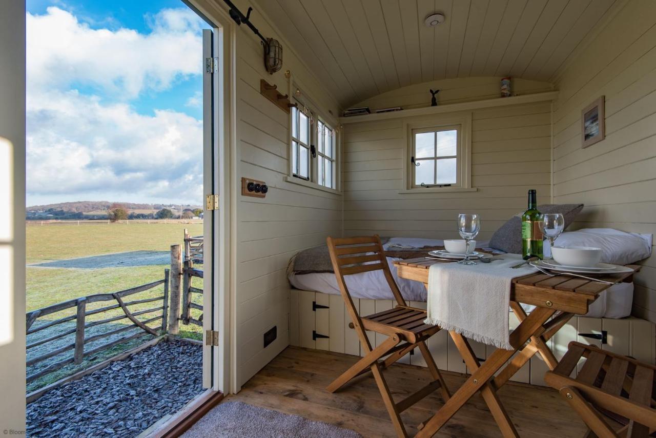 Romney Marsh Huts By Bloom Stays Ashford  Kültér fotó