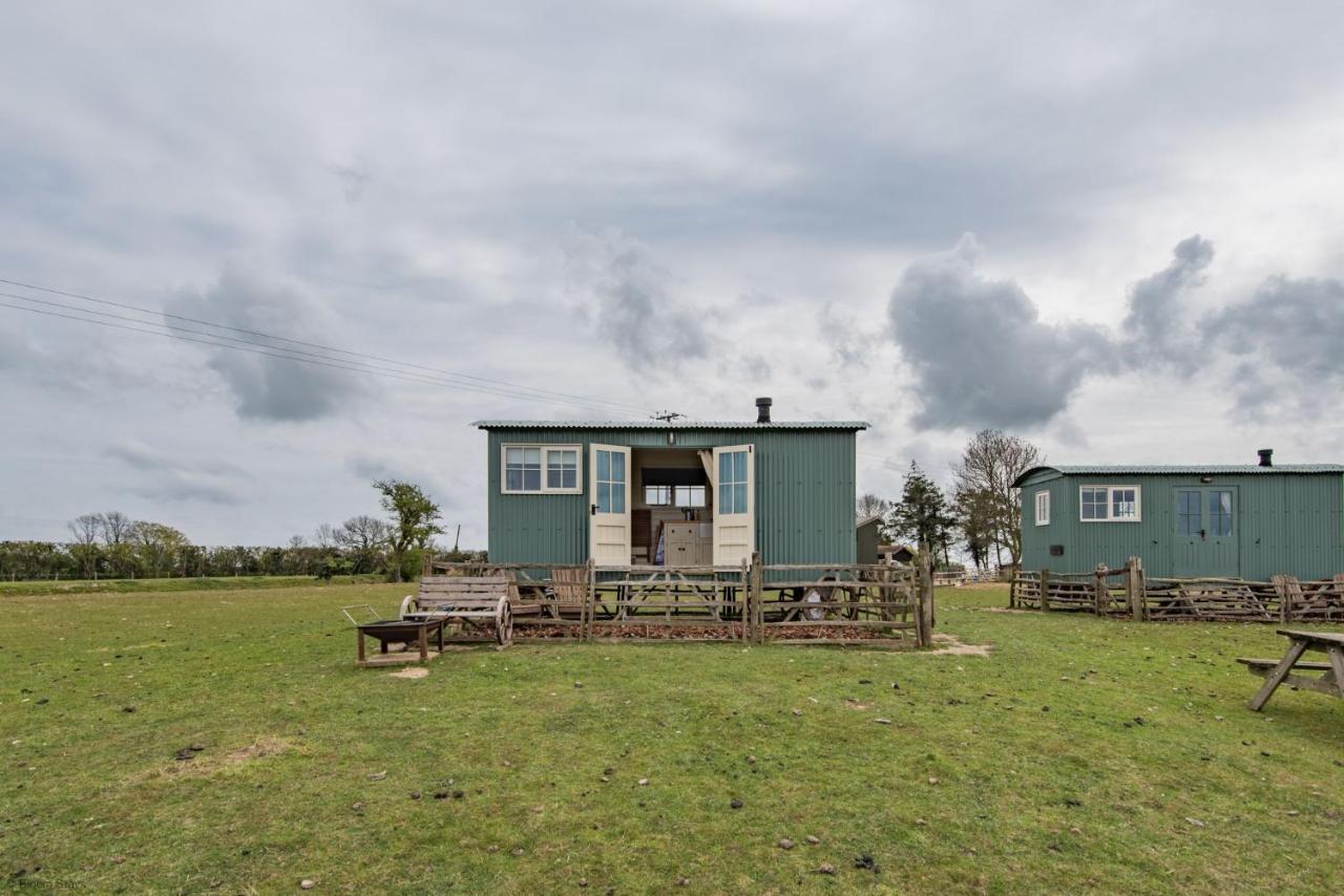 Romney Marsh Huts By Bloom Stays Ashford  Kültér fotó
